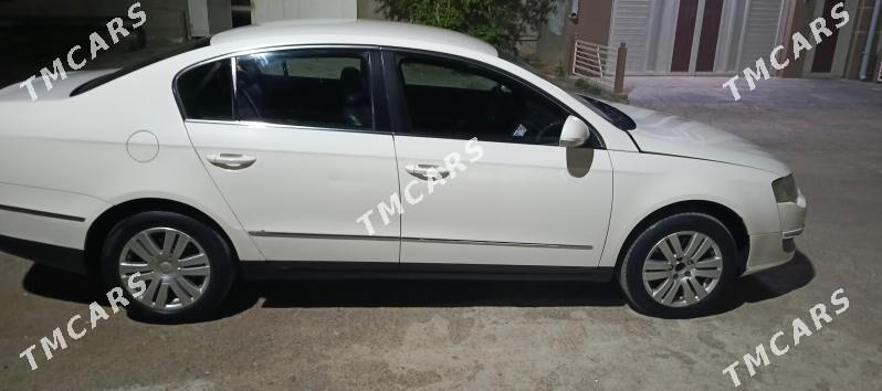 Volkswagen Passat 2006 - 100 000 TMT - Çoganly - img 3