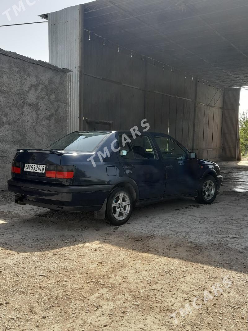 Volkswagen Jetta 1994 - 25 000 TMT - Garabekewül - img 4