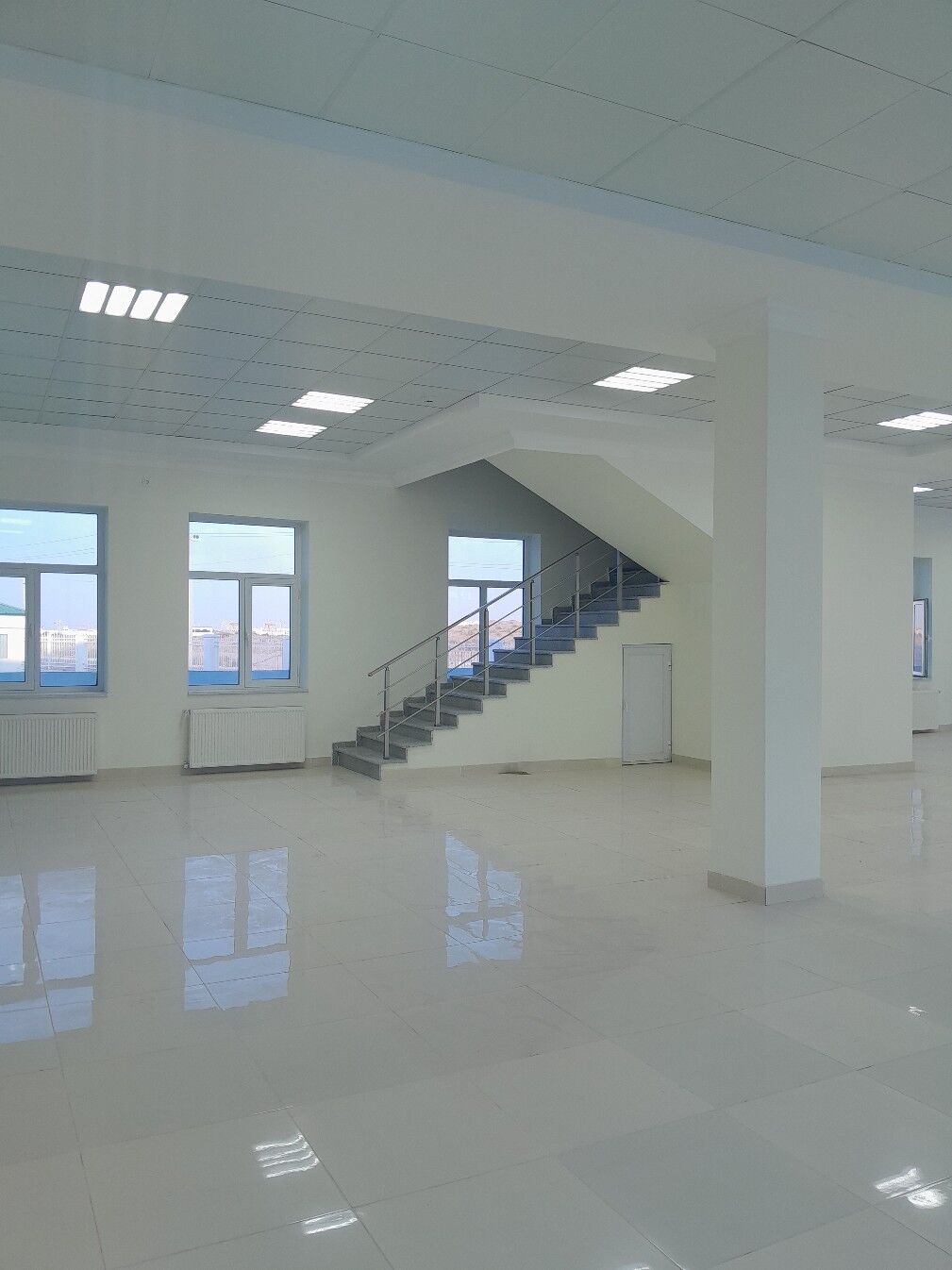 ОФИС ЗДАНИЕ ПРОМЗОНА - 500М2 - Анев - img 5