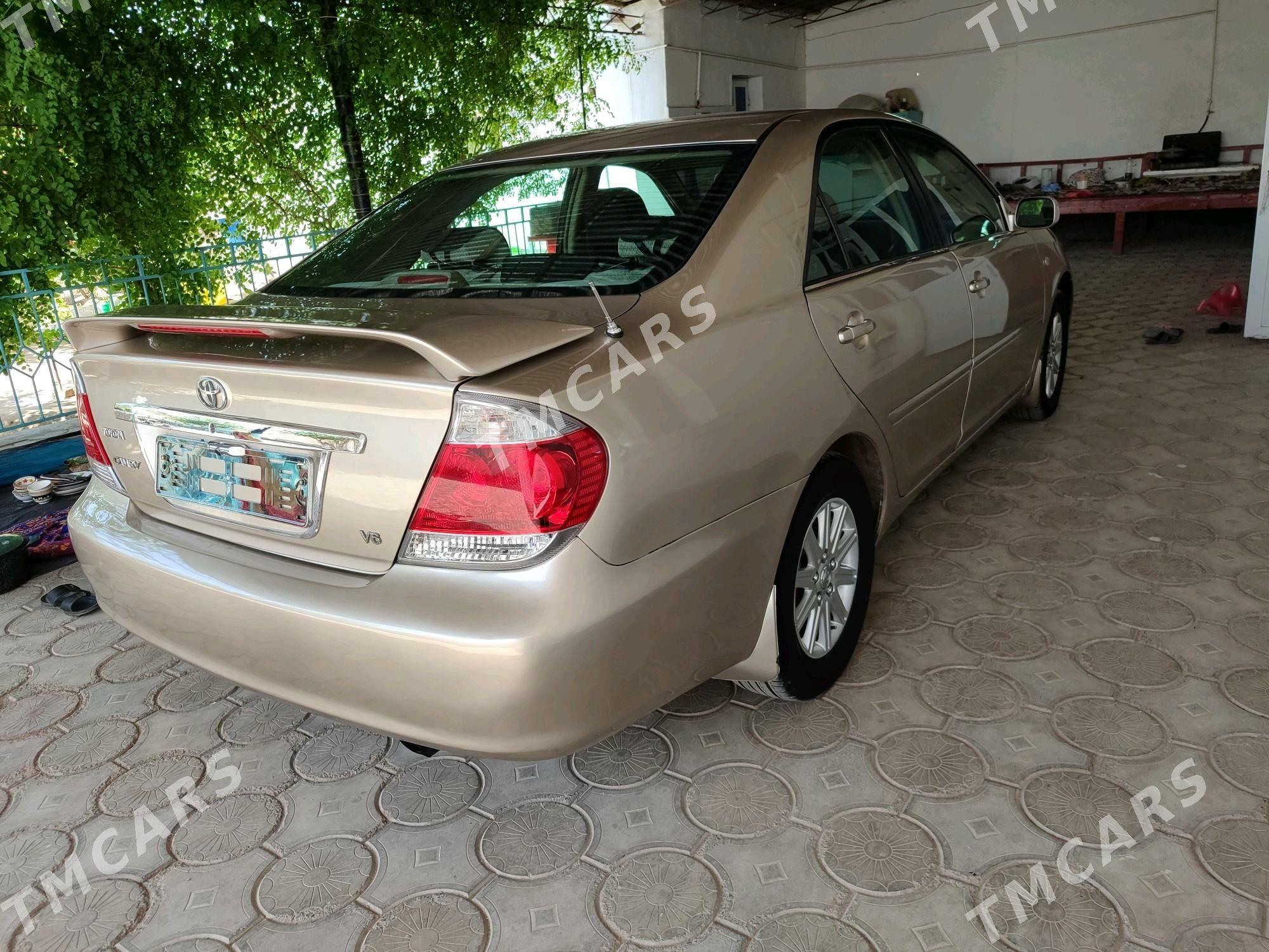 Toyota Camry 2002 - 180 000 TMT - Kerki - img 8