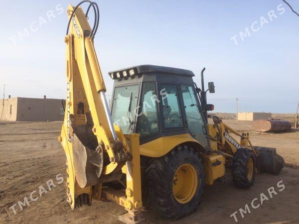 JCB 4CX ECO 2017 - 450 000 TMT - Акдепе - img 3
