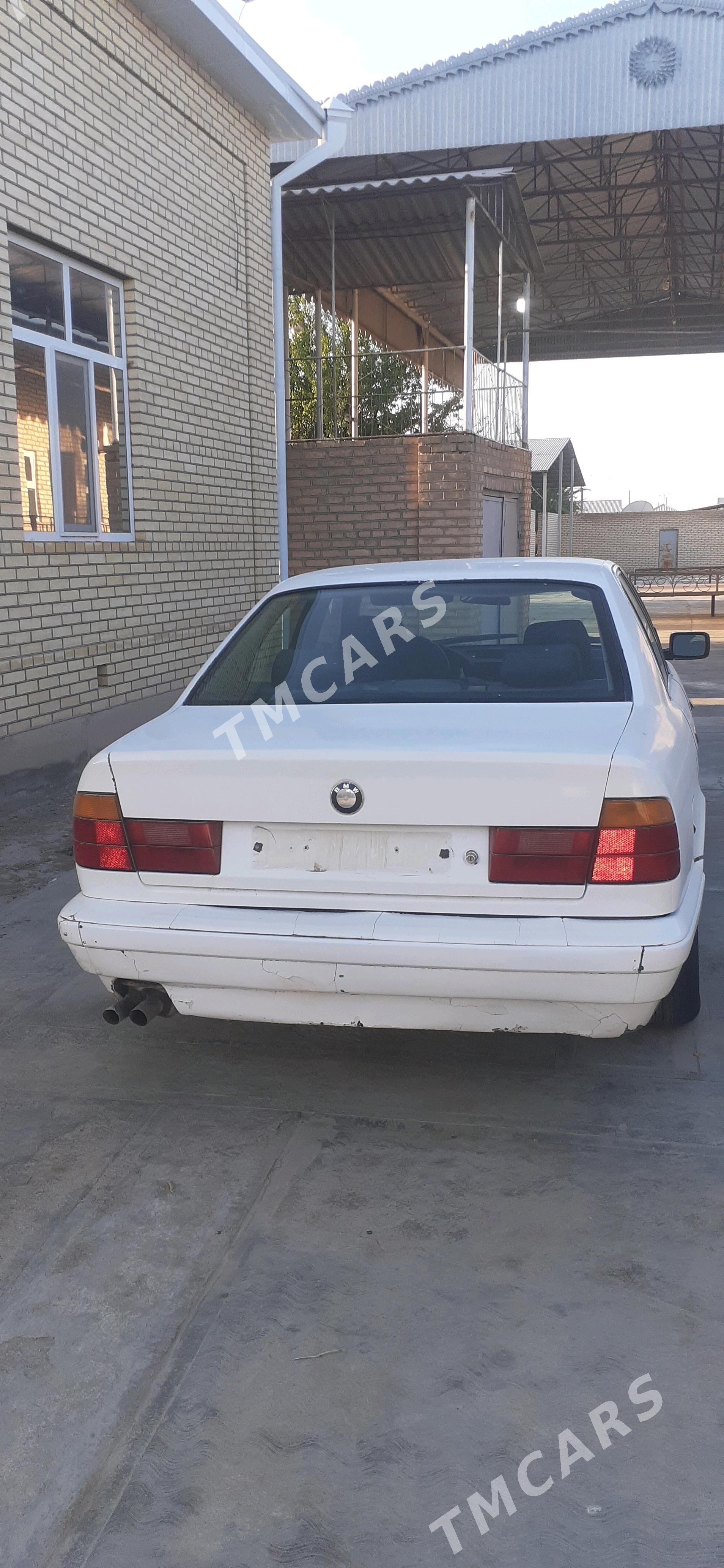 BMW 525 1990 - 45 000 TMT - Мары - img 3