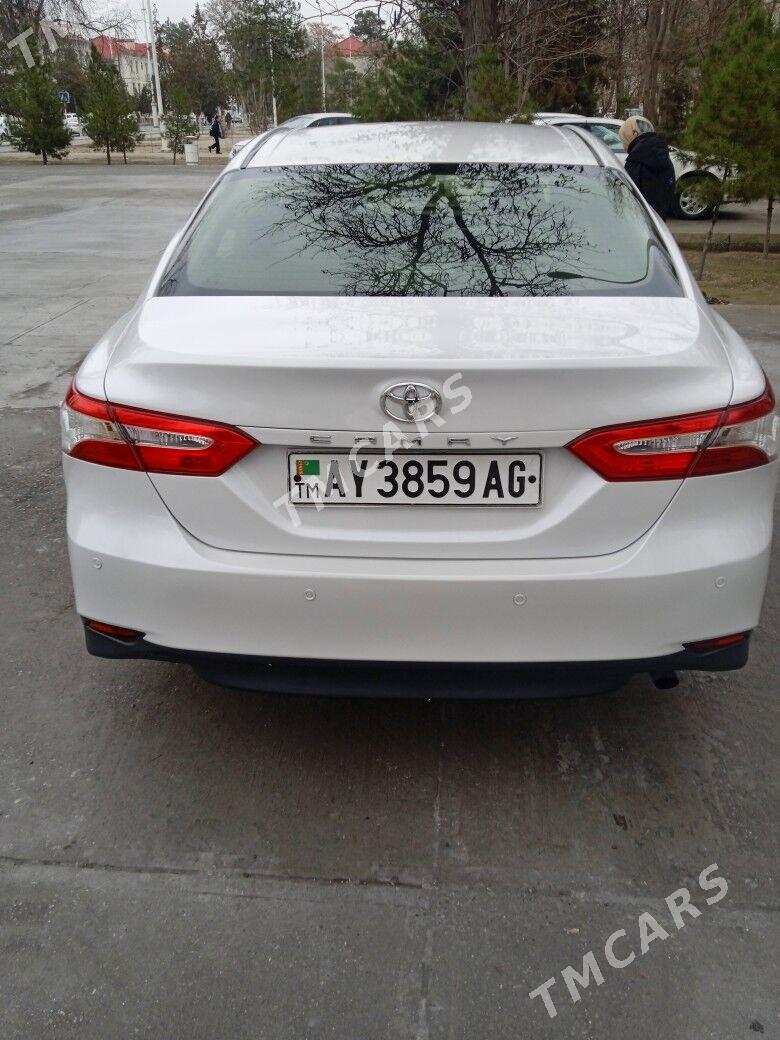 Toyota Camry 2019 - 250 000 TMT - Kim raýon - img 2