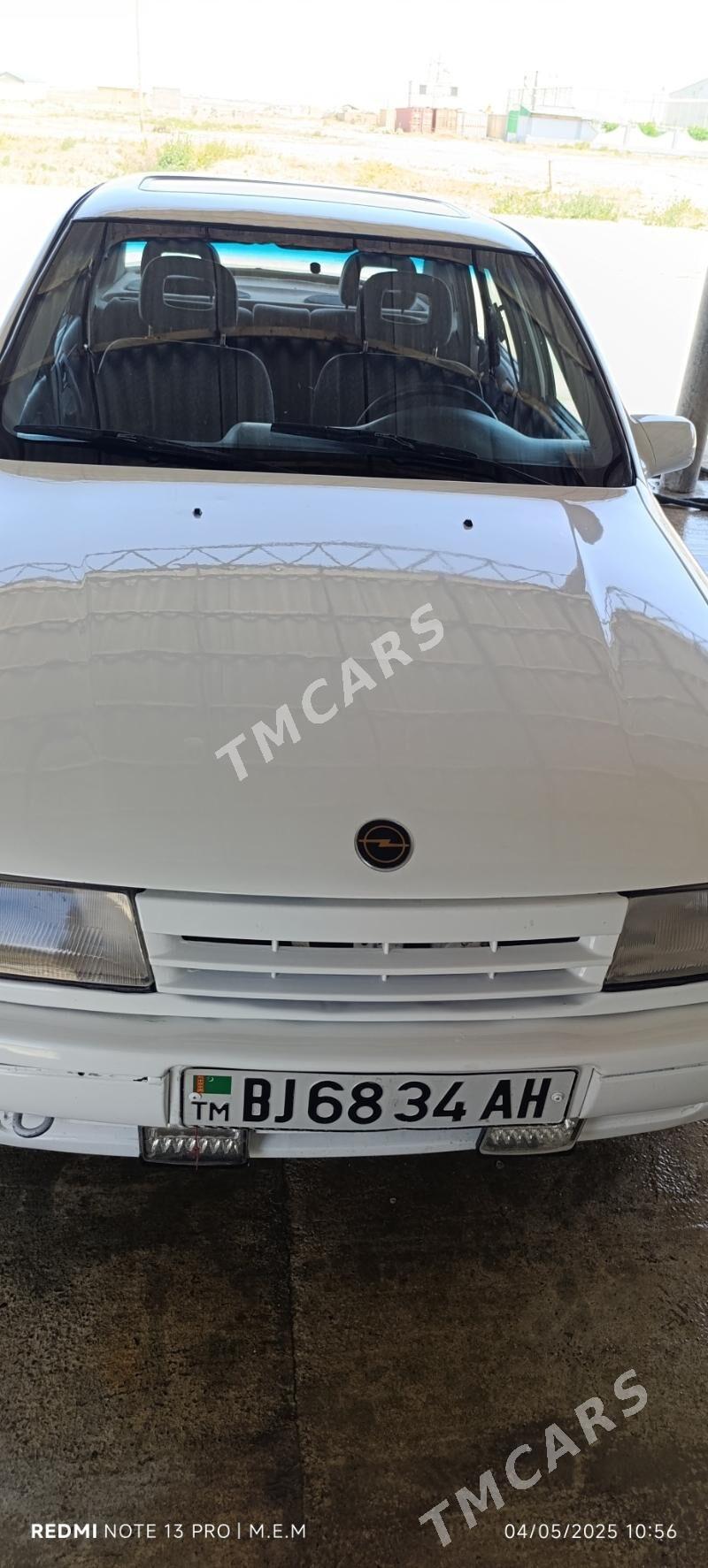 Opel Vectra 1989 - 26 000 TMT - Кака - img 4