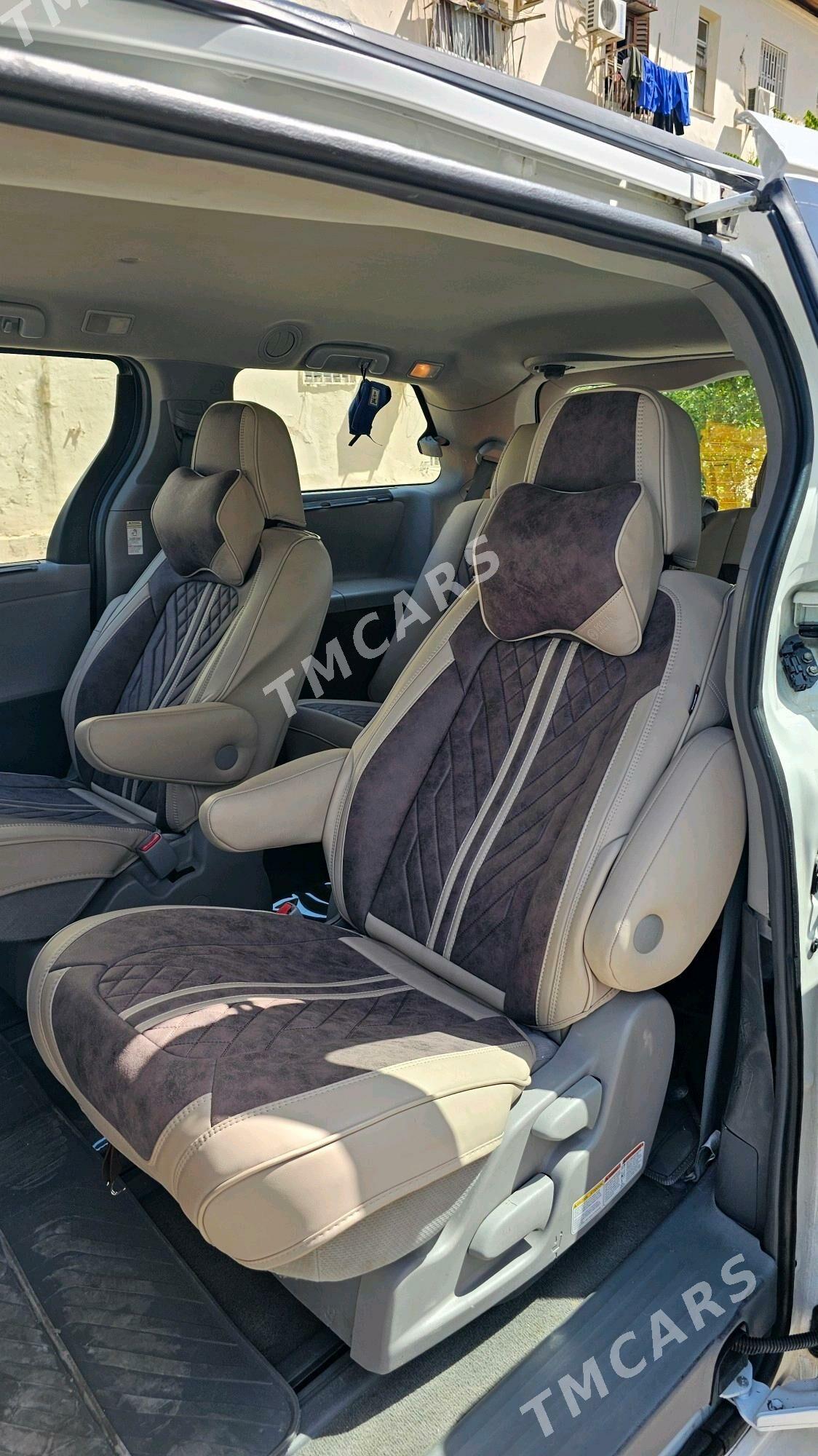 Toyota Sienna 2016 - 335 000 TMT - Aşgabat - img 4