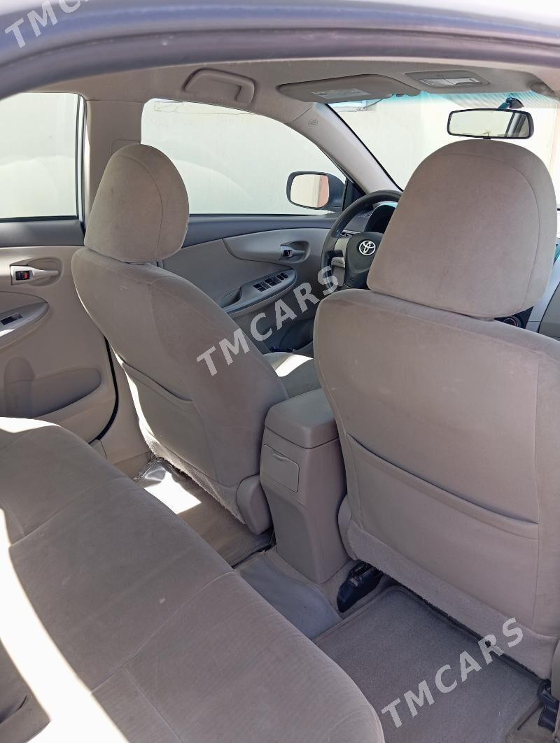 Toyota Corolla 2010 - 142 000 TMT - Ашхабад - img 5