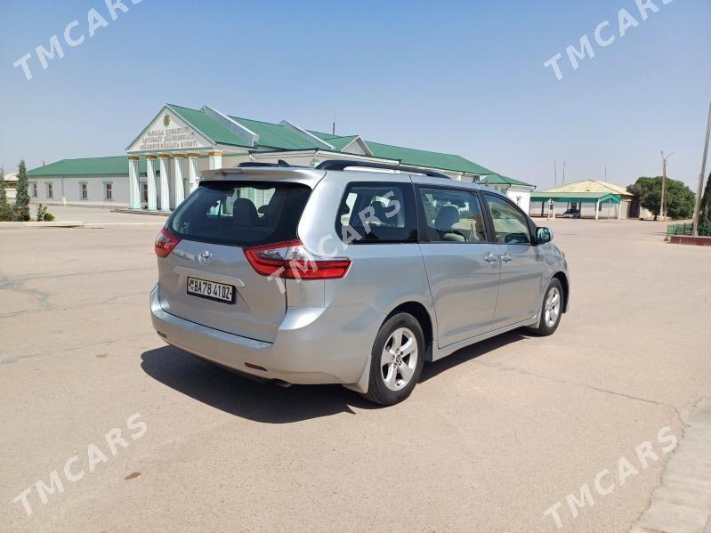 Toyota Sienna 2020 - 350 000 TMT - Gubadag - img 2