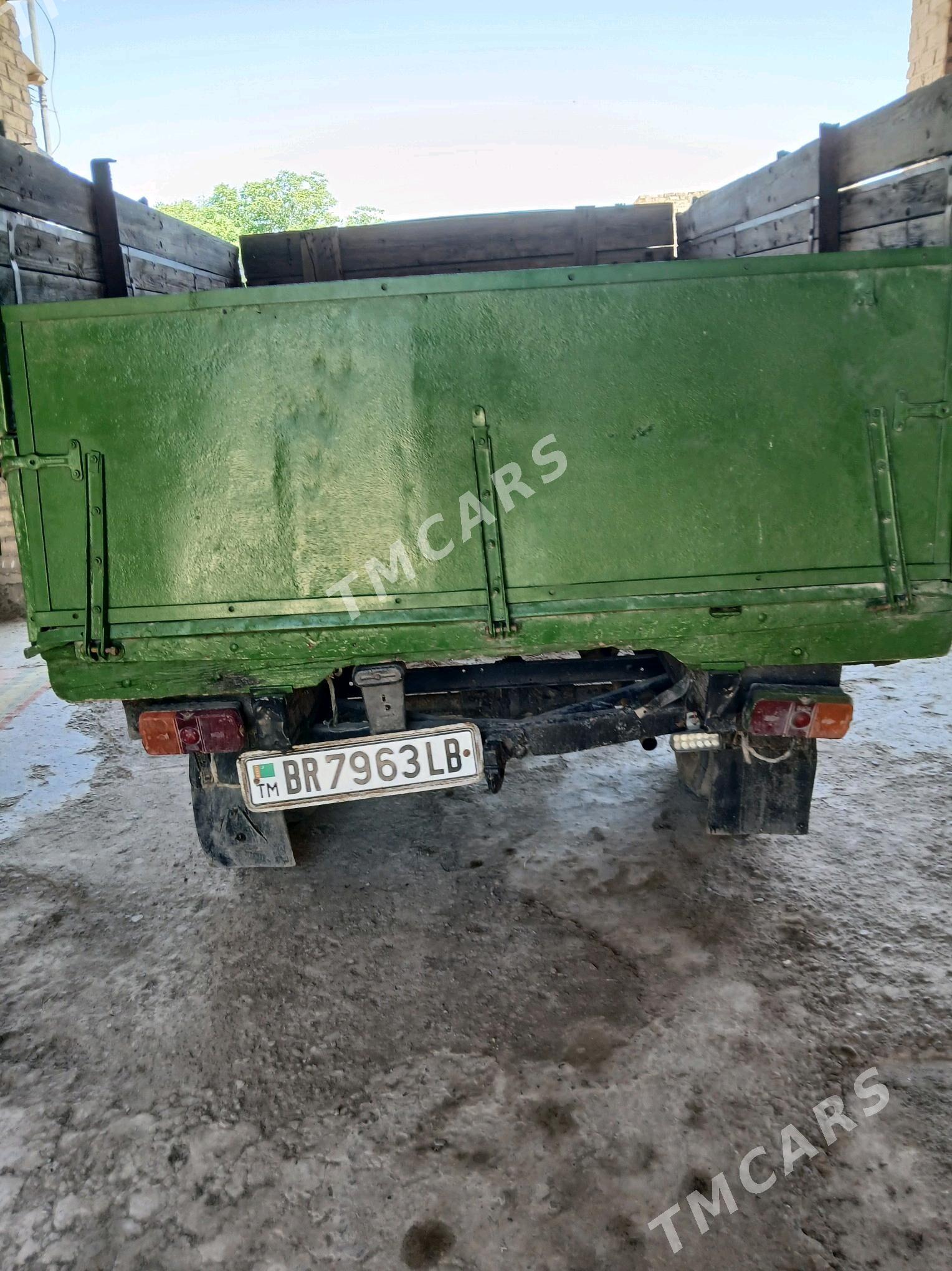 UAZ 452 1984 - 35 000 TMT - Çärjew - img 3