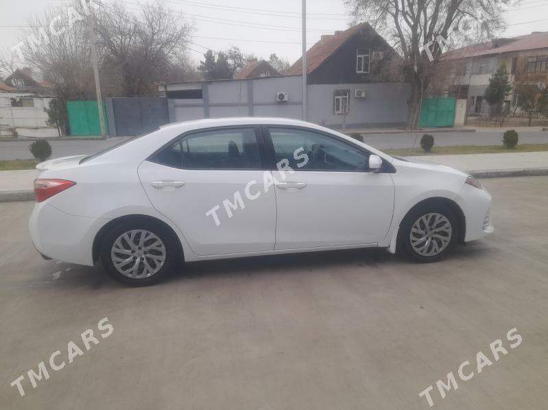 Toyota Corolla 2017 - 184 000 TMT - 30 мкр - img 2