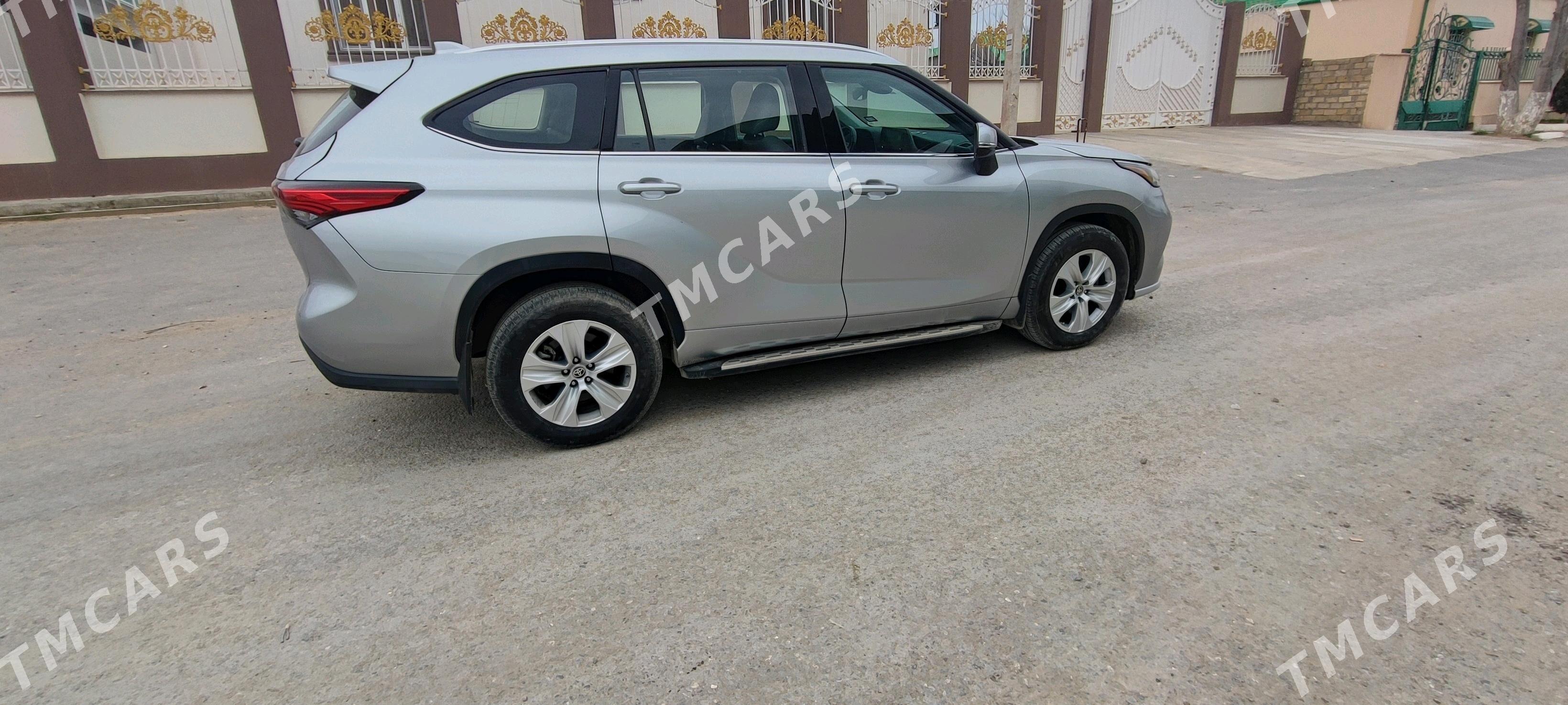 Toyota Highlander 2022 - 560 000 TMT - Анев - img 5