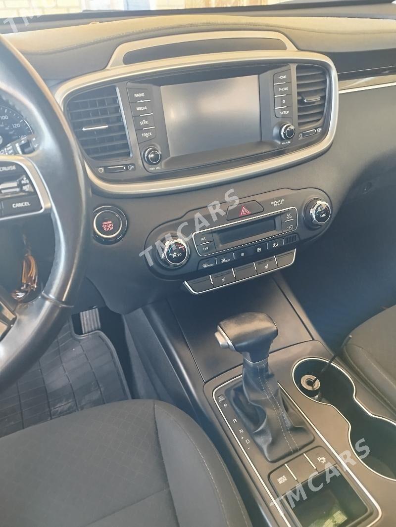 Kia Sorento 2019 - 270 000 TMT - Мары - img 6
