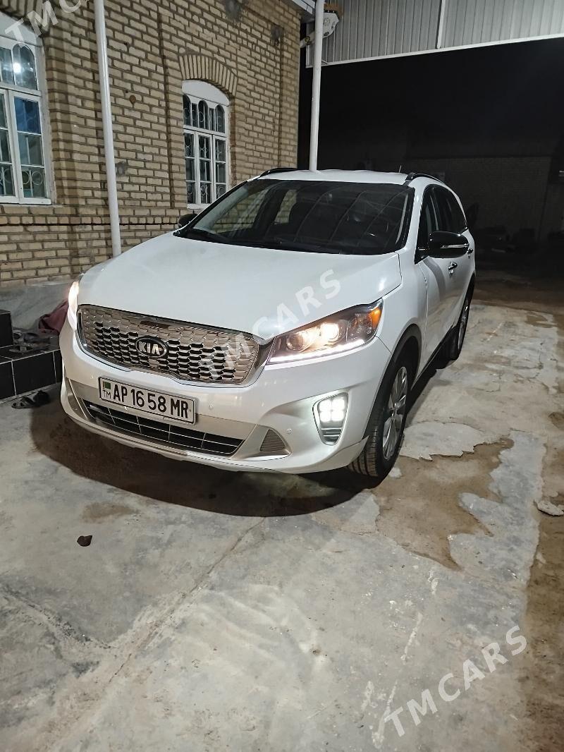 Kia Sorento 2019 - 270 000 TMT - Мары - img 8