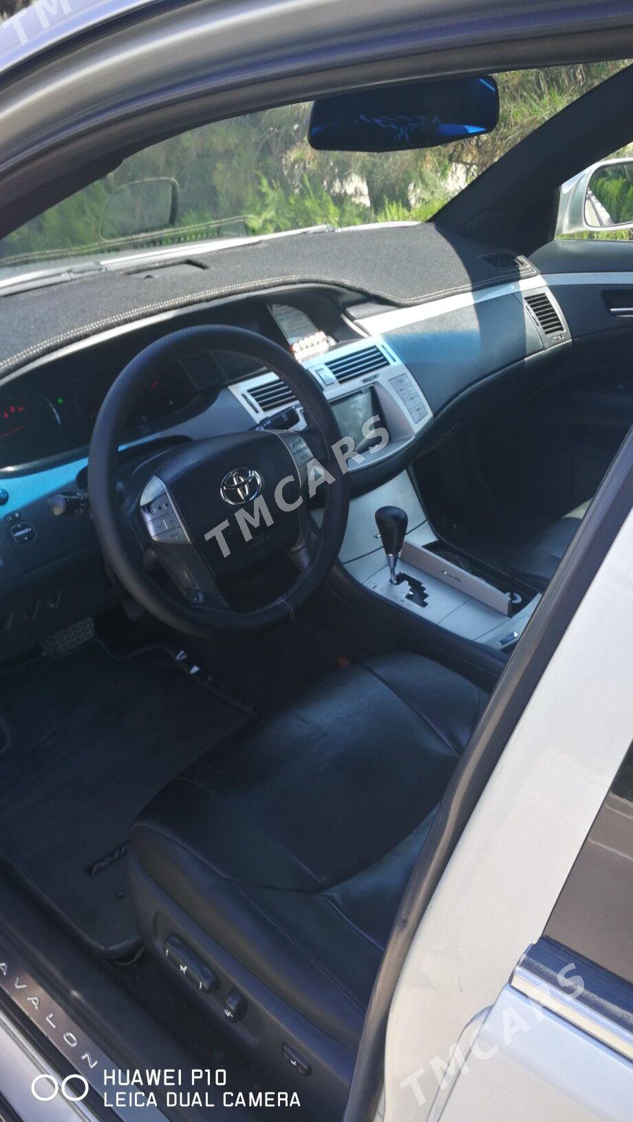Toyota Avalon 2005 - 180 000 TMT - Балканабат - img 2