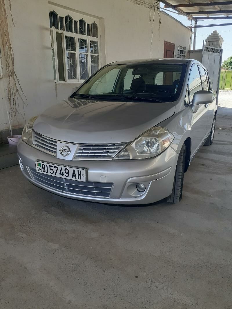 Nissan Versa 2011 - 105 000 TMT - Kaka - img 3