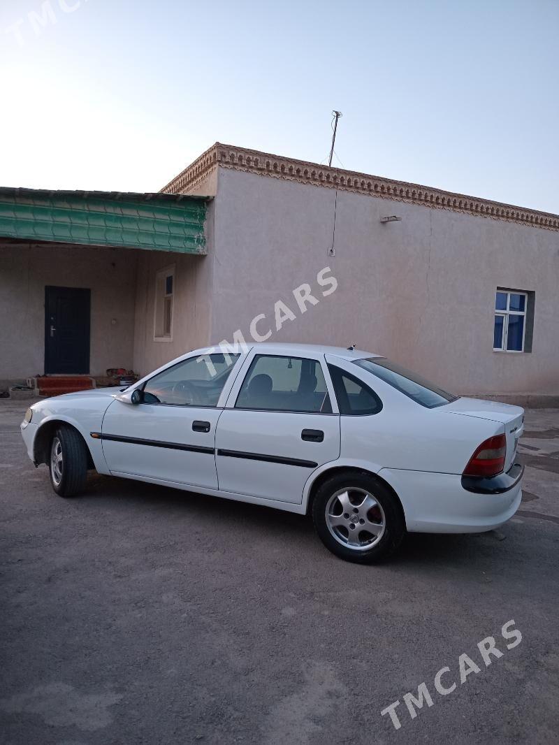 Opel Vectra 1997 - 45 000 TMT - Дашогуз - img 3