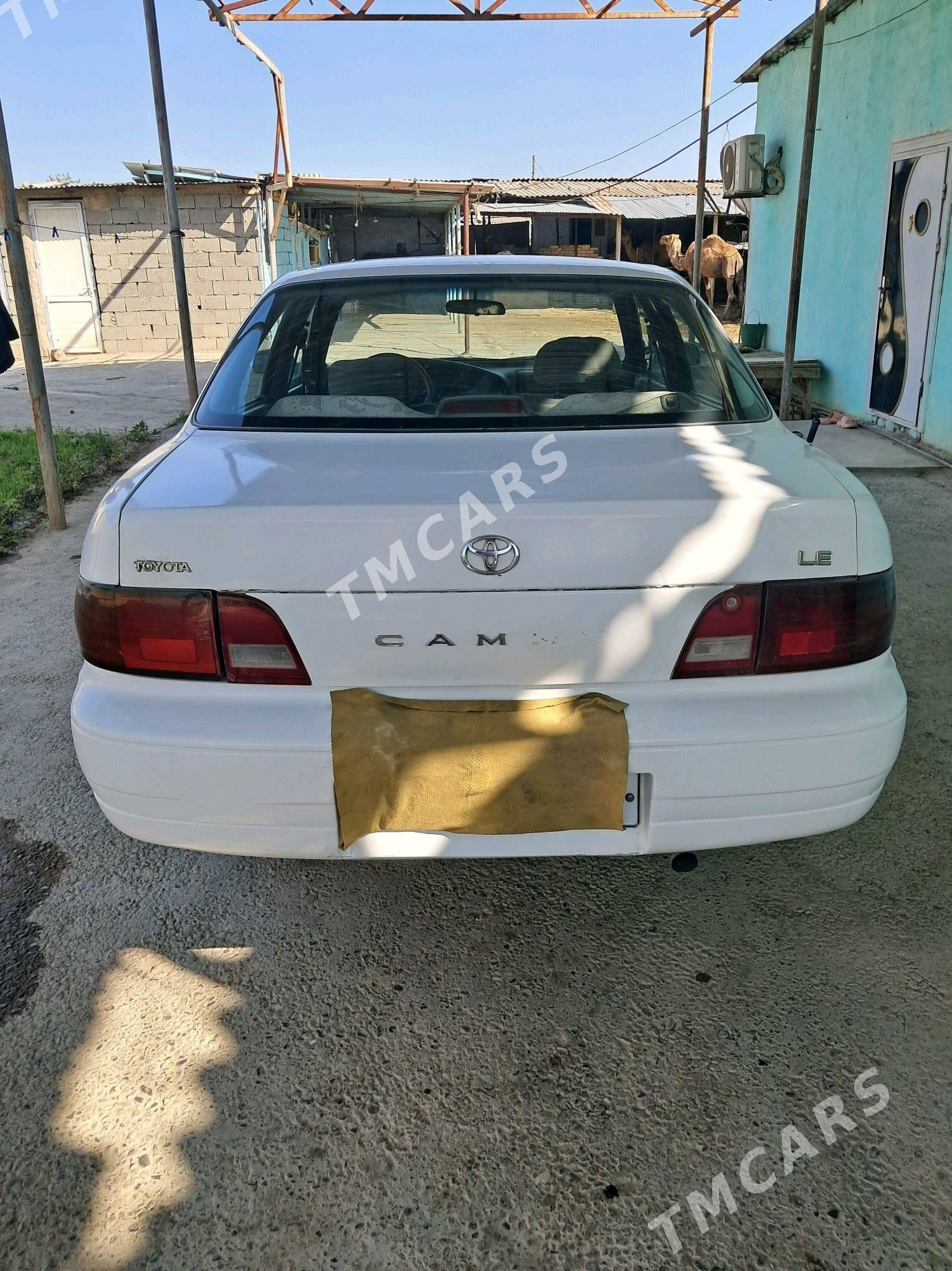 Toyota Camry 1995 - 75 000 TMT - Ýaşlyk - img 5