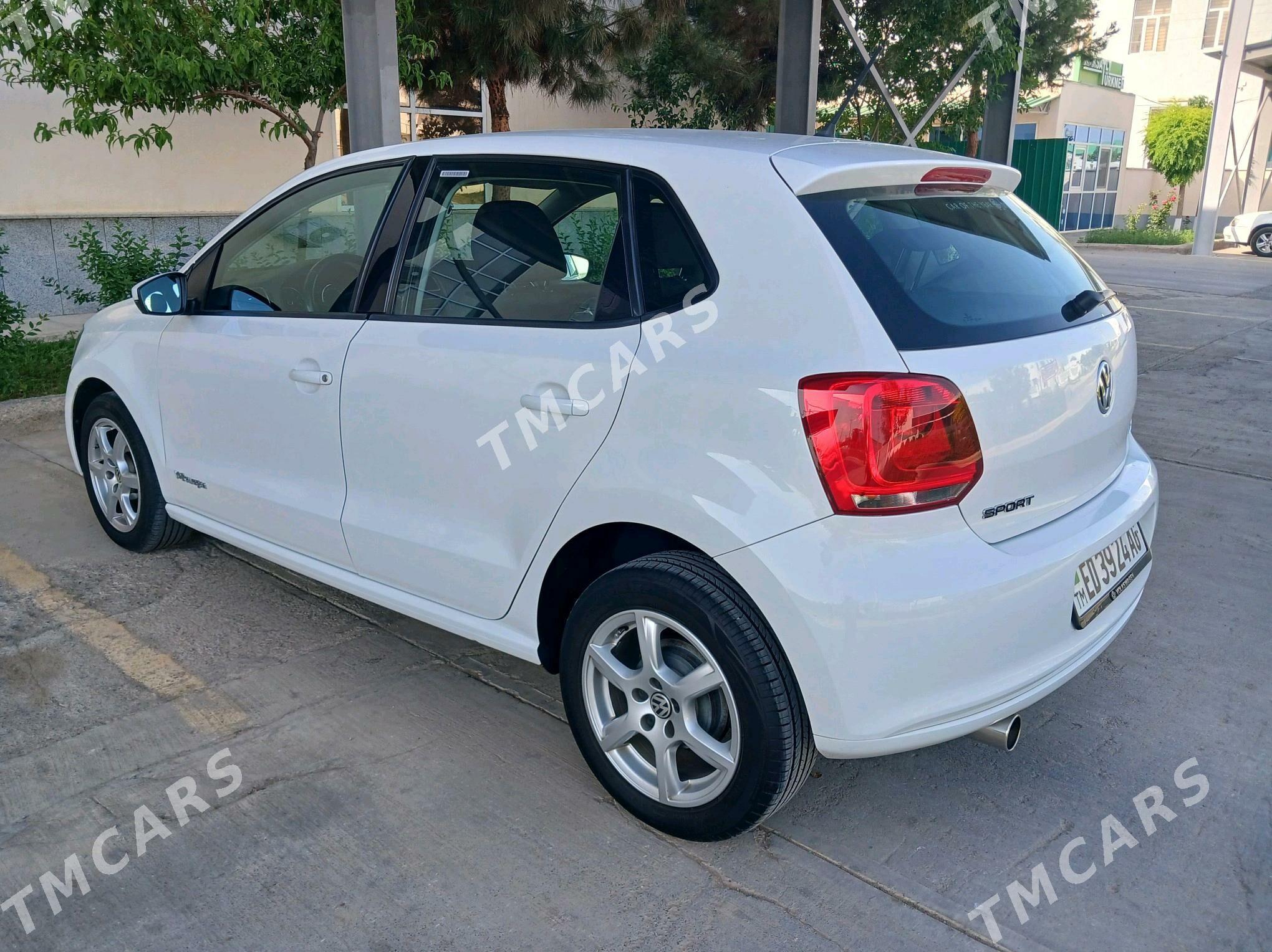 Volkswagen Polo 2010 - 120 000 TMT - Ашхабад - img 3