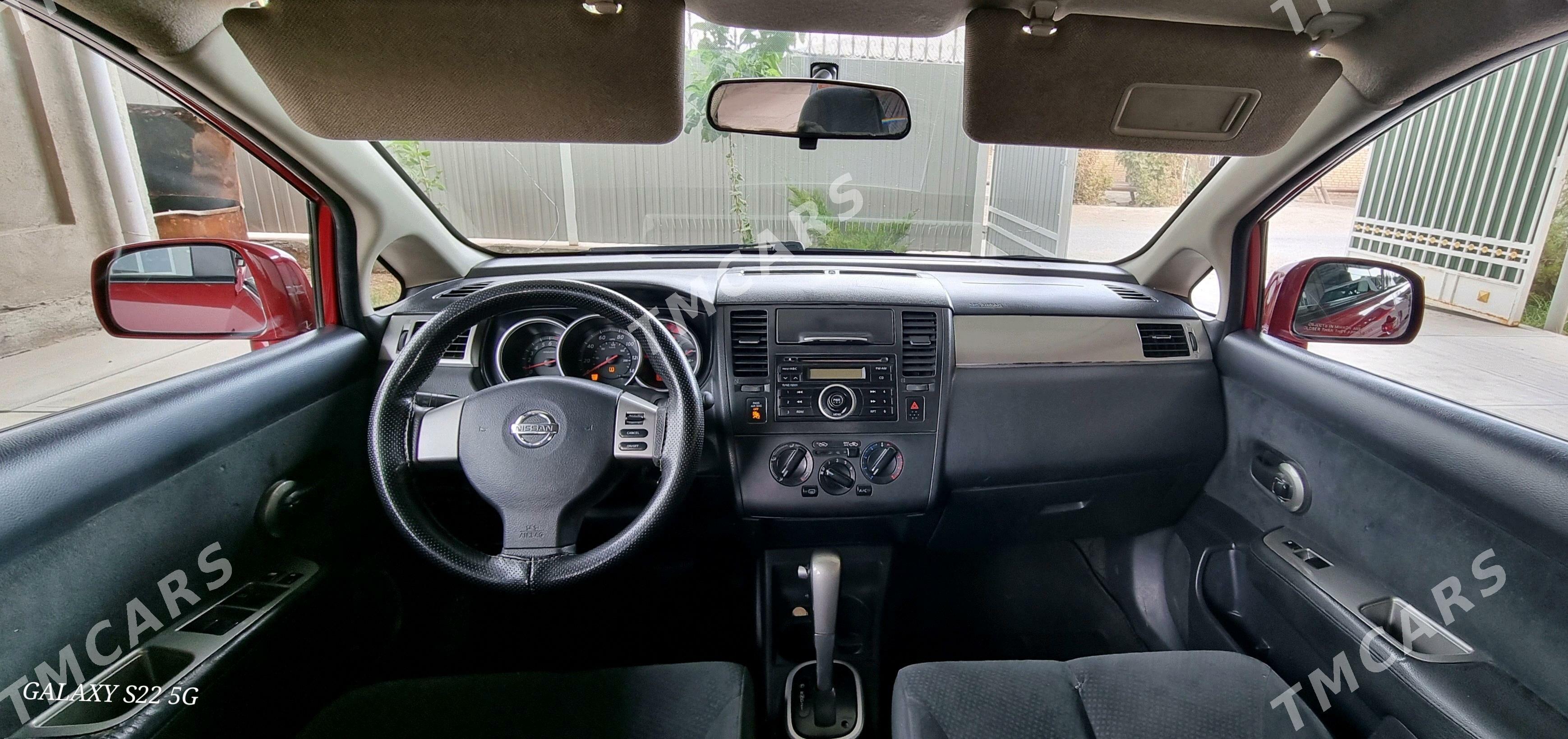 Nissan Versa 2009 - 130 000 TMT - Mary - img 6