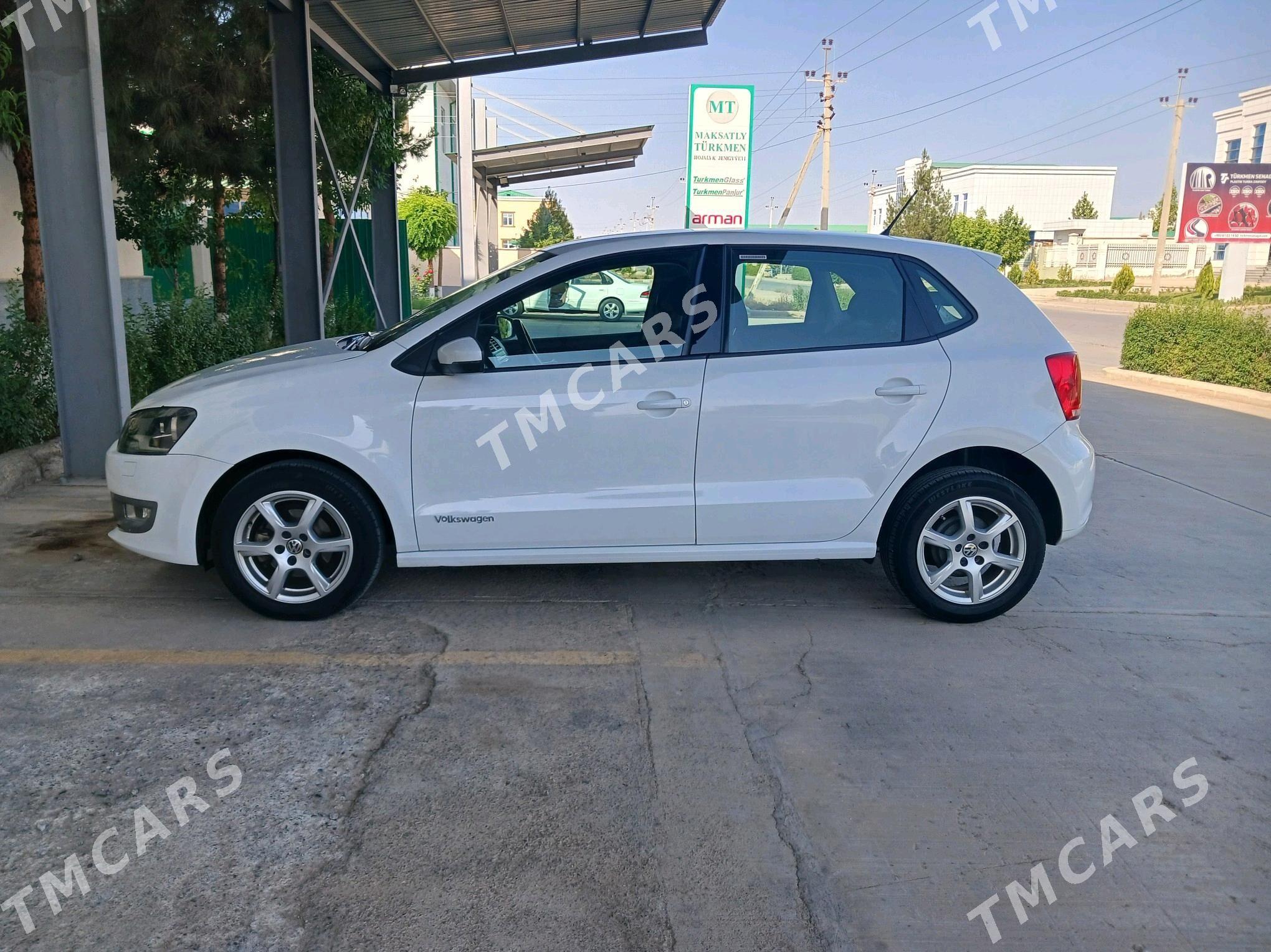 Volkswagen Polo 2010 - 120 000 TMT - Ашхабад - img 10