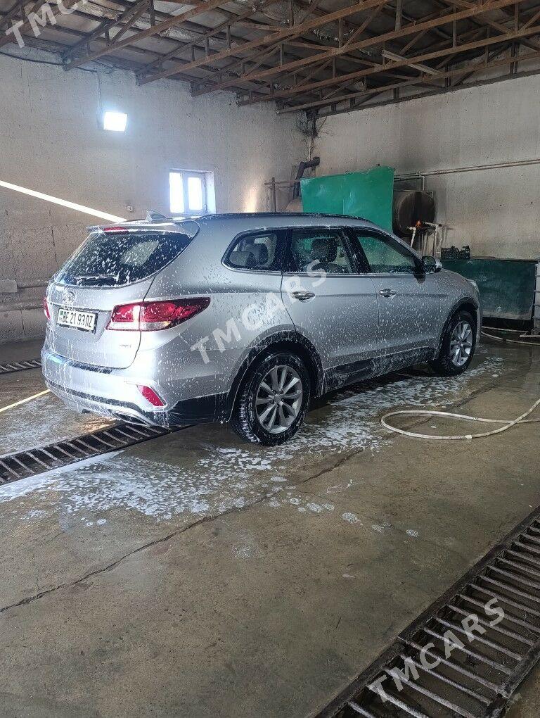 Hyundai Santa Fe 2019 - 275 000 TMT - Губадаг - img 3