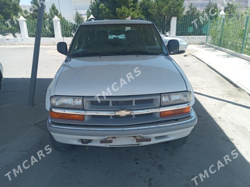 Chevrolet Blazer 1998 - 40 000 TMT - Türkmenbaşy etr. - img 3