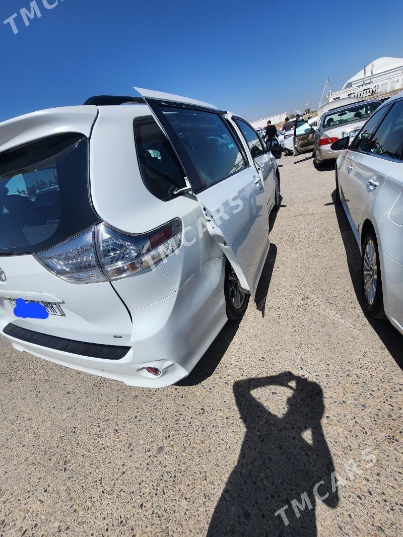 Toyota Sienna 2015 - 360 000 TMT - Mary - img 5