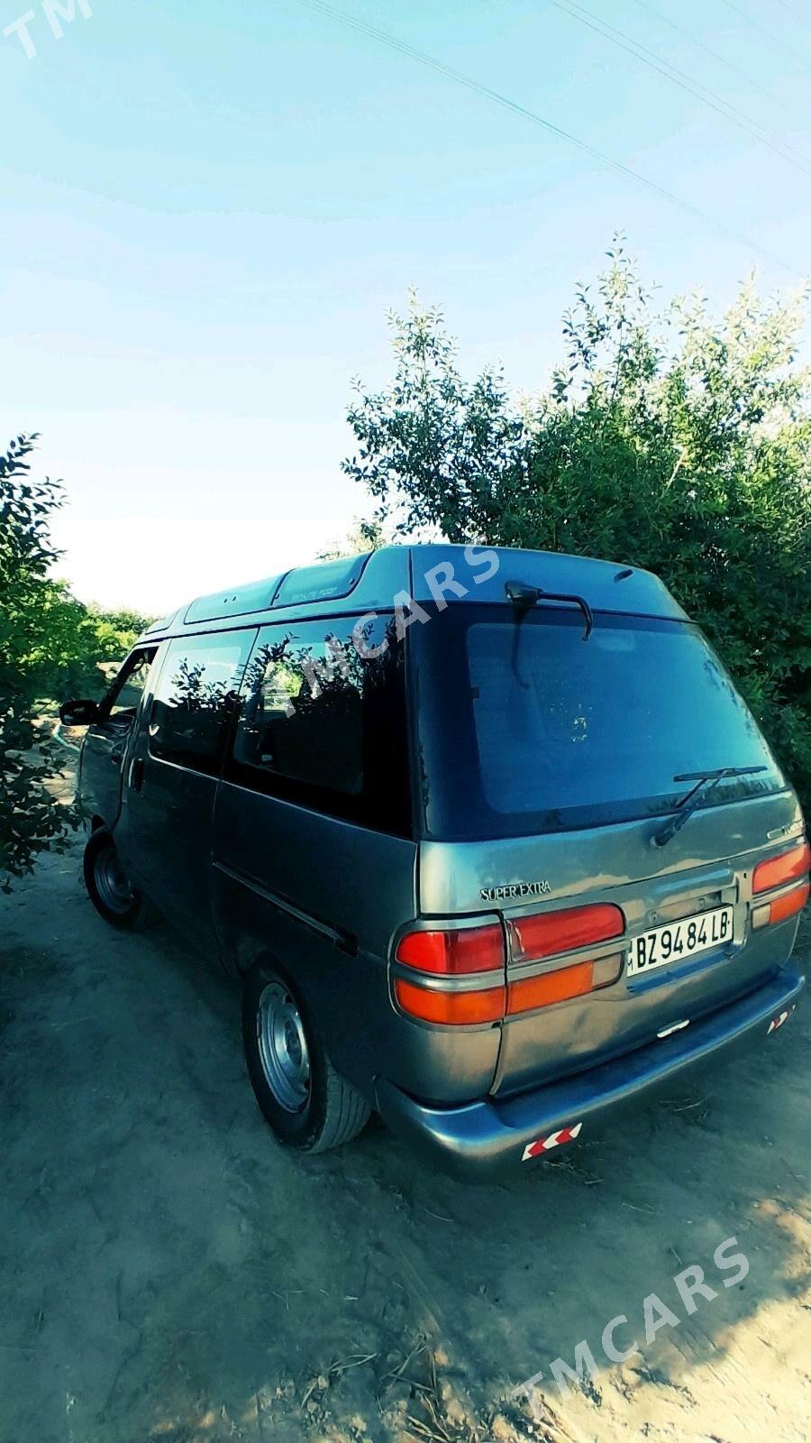 Toyota Town Ace 1993 - 30 000 TMT - Сакар - img 8