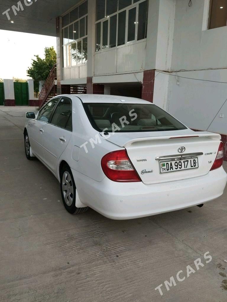 Toyota Camry 2003 - 139 000 TMT - Halaç - img 2