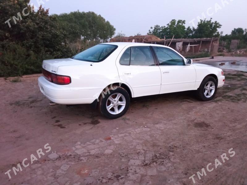 Toyota Camry 1993 - 74 000 TMT - Керки - img 3