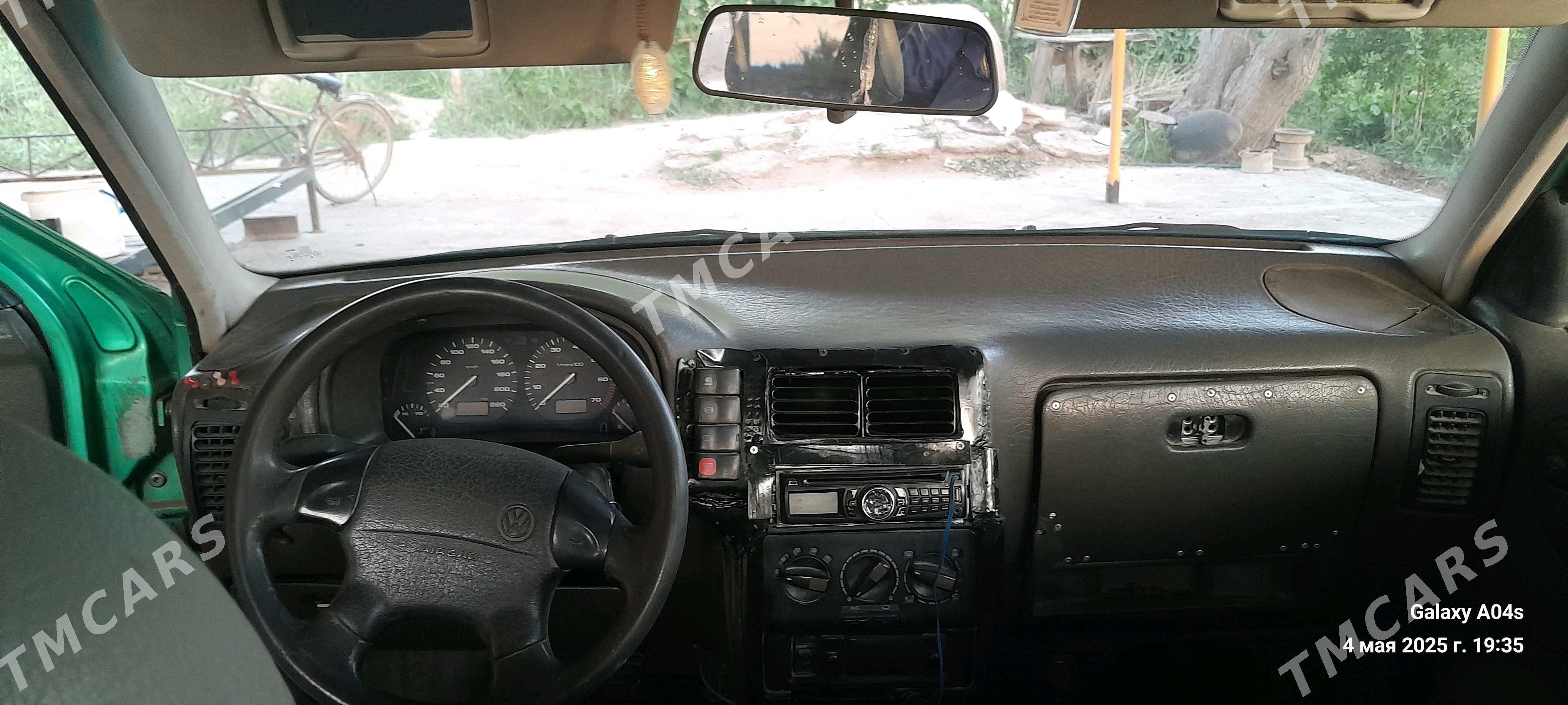 Volkswagen Polo 1996 - 26 000 TMT - Ёлётен - img 5
