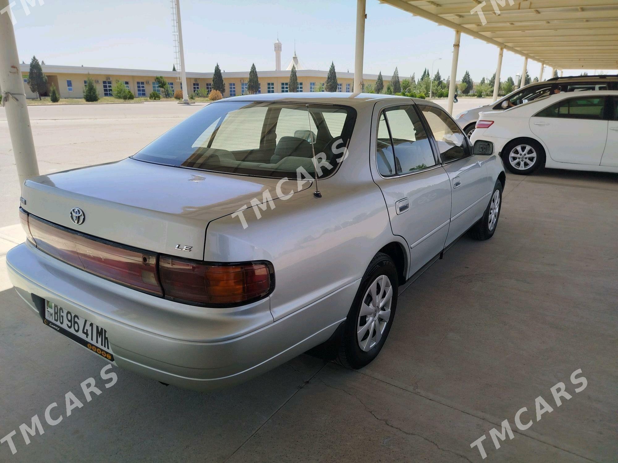 Toyota Camry 1994 - 89 000 TMT - Мары - img 5