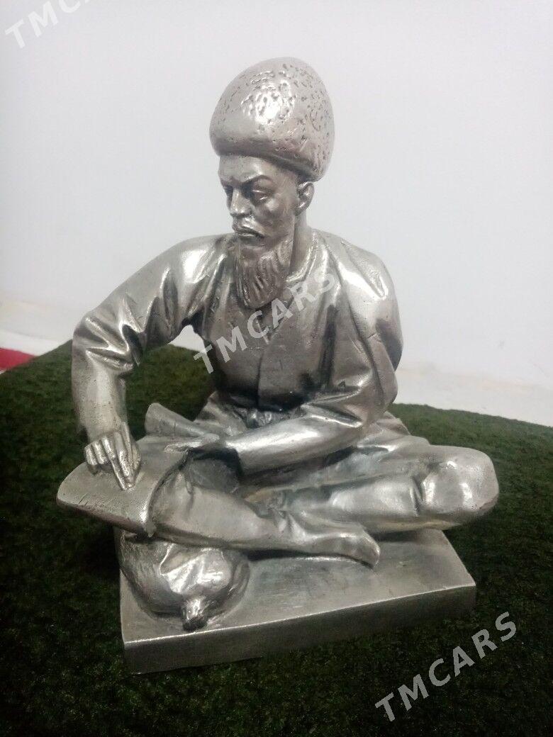 Heykel Magtymguly Gadymy - Aşgabat - img 2
