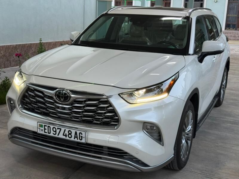 Toyota Highlander 2021 - 800 000 TMT - Ашхабад - img 3