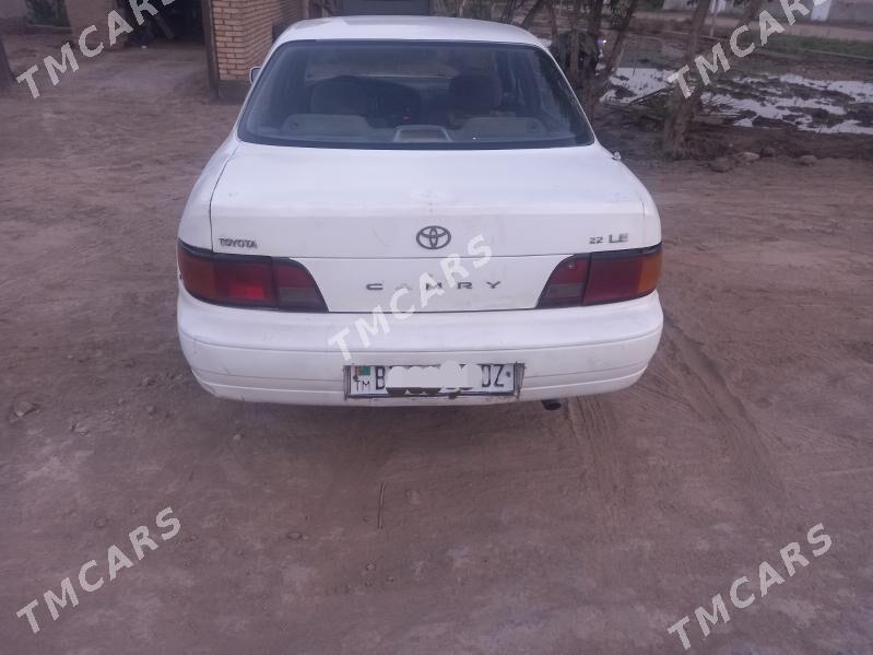 Toyota Camry 1995 - 67 000 TMT - етр. Туркменбаши - img 6