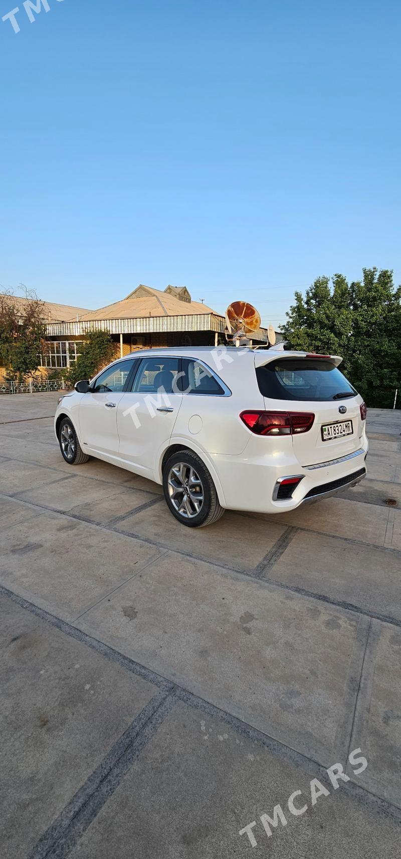 Kia Sorento 2020 - 320 000 TMT - Мары - img 6