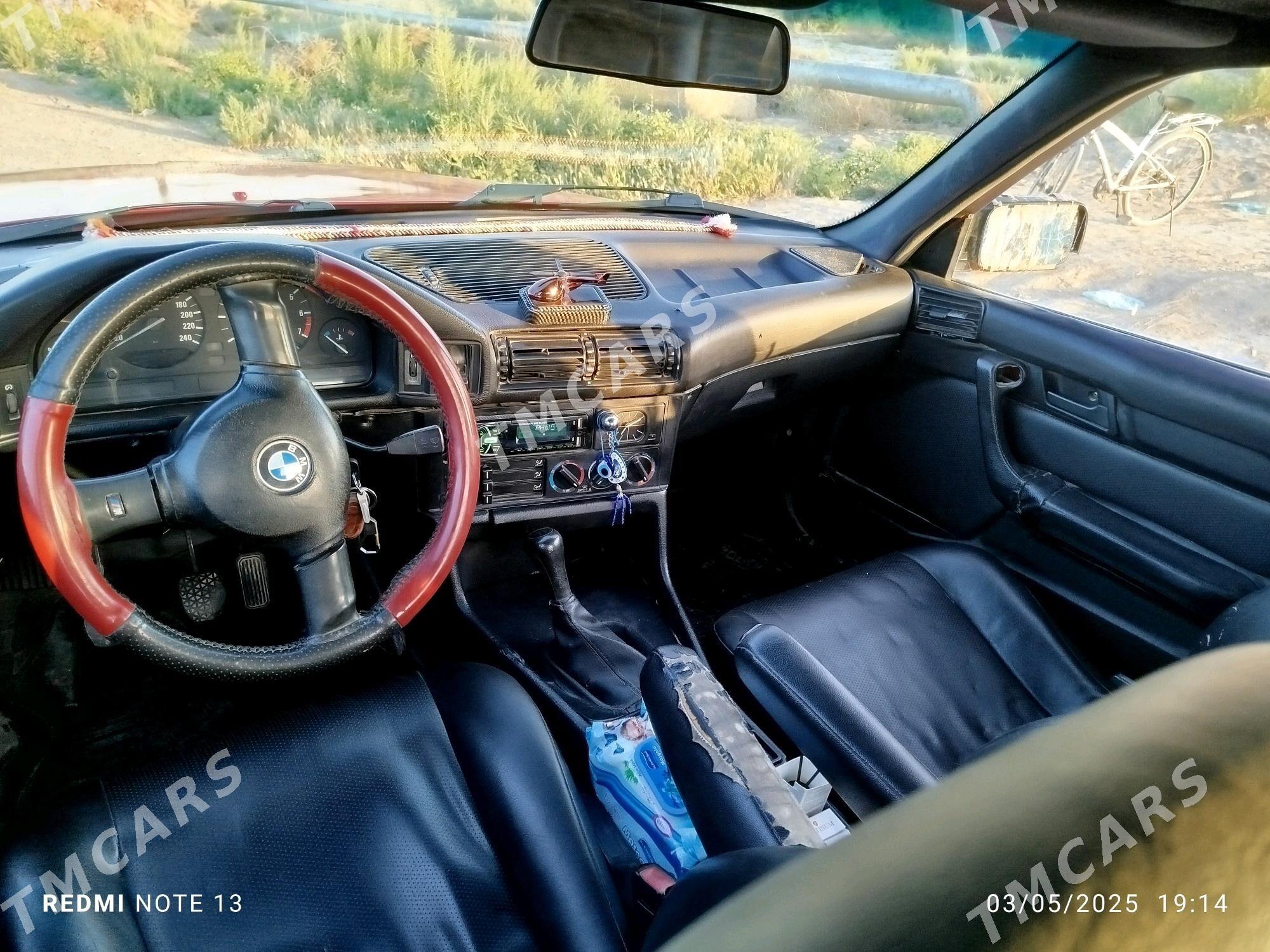 BMW 520 1990 - 50 000 TMT - Ýolöten - img 4