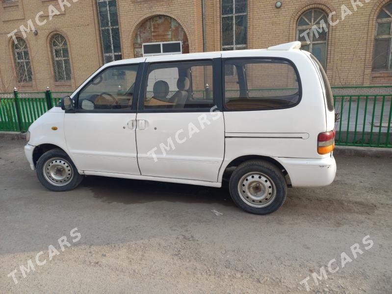 Nissan Urvan 1995 - 40 000 TMT - Türkmenabat - img 3