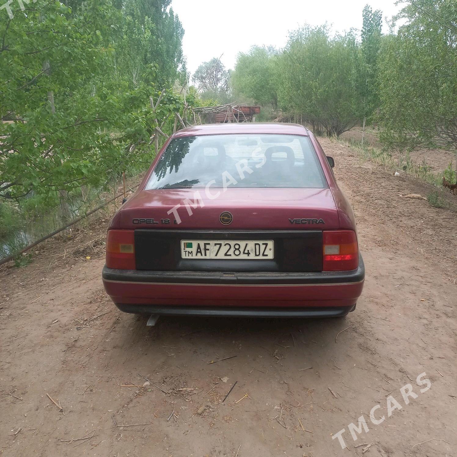 Opel Vectra 1993 - 44 000 TMT - Губадаг - img 3