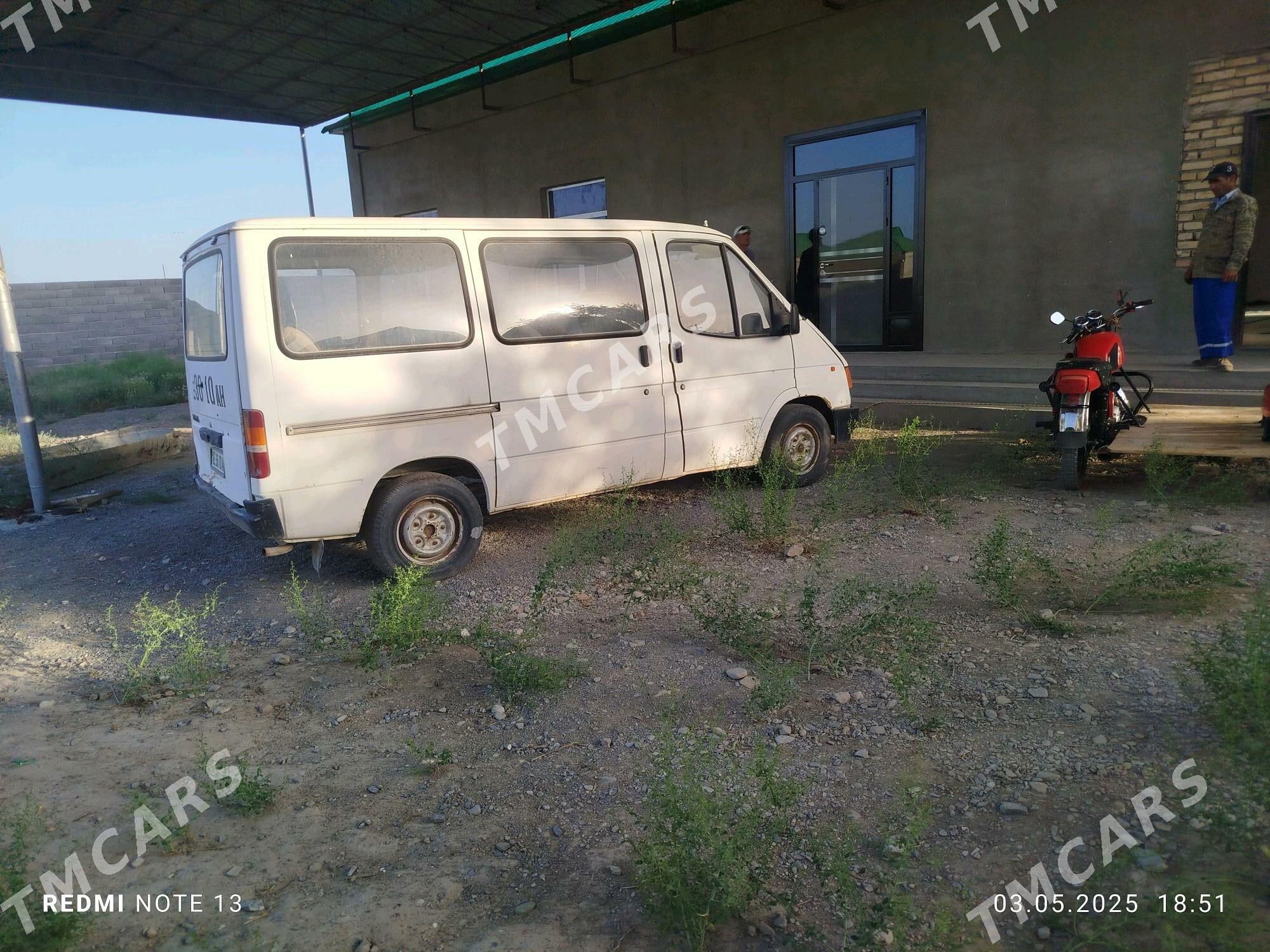Ford Transit Connect 1997 - 23 000 TMT - Бахарден - img 5