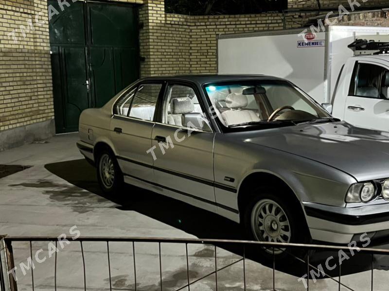 BMW E34 1990 - 55 000 TMT - Türkmenabat - img 5