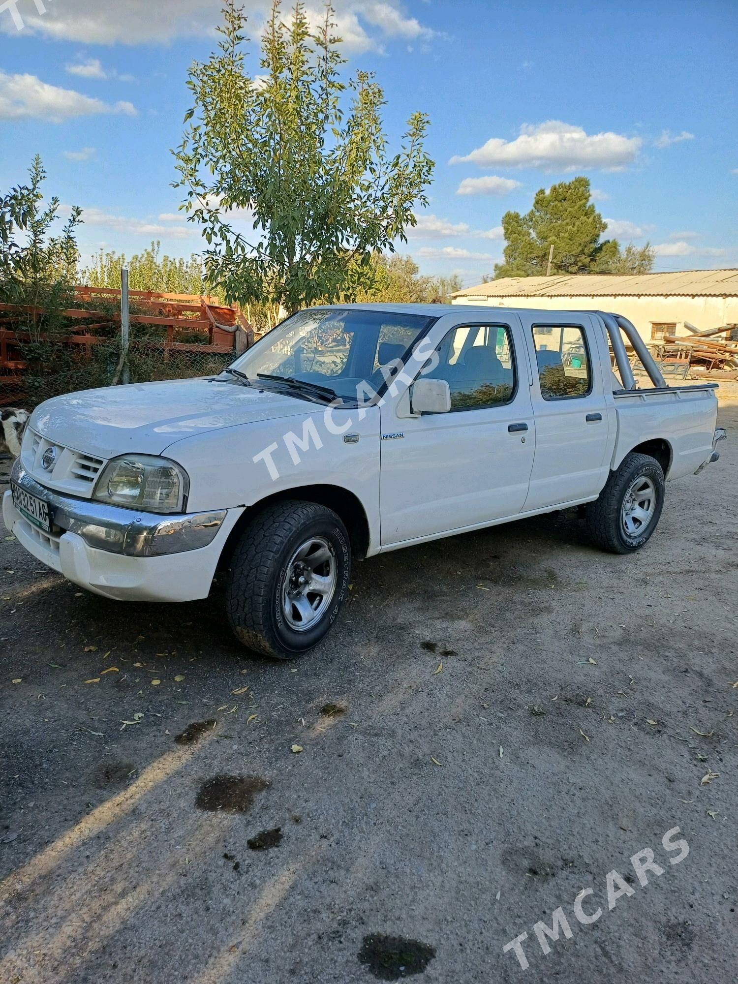 Nissan Navara 2007 - 130 000 TMT - Köşi - img 2