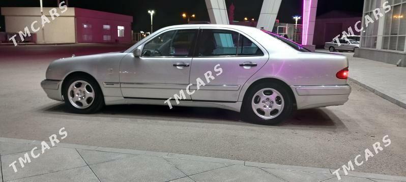 Mercedes-Benz E320 1999 - 105 000 TMT - Balkanabat - img 6