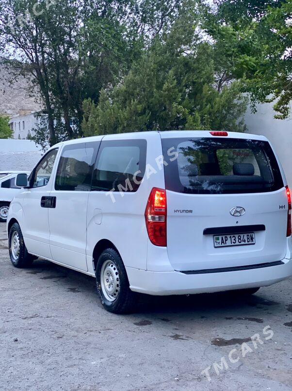 Hyundai H-1 2008 - 235 000 TMT - Туркменбаши - img 5