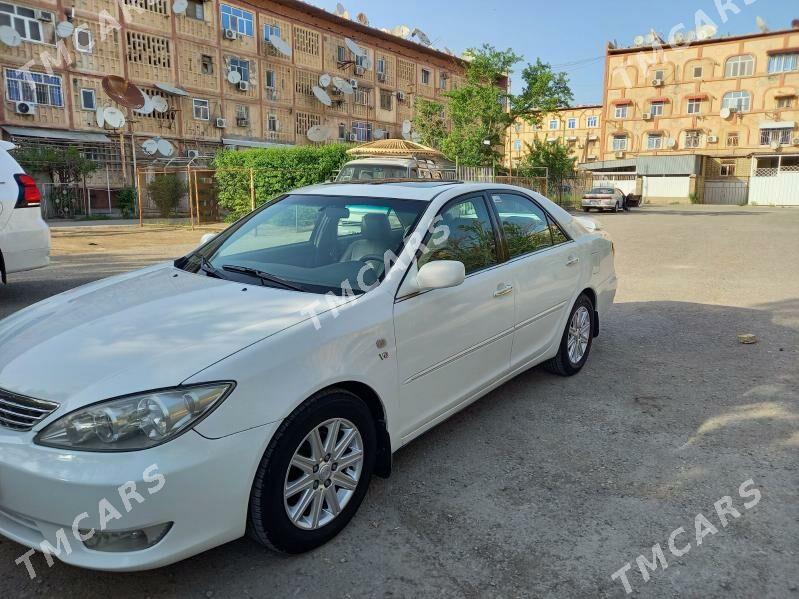 Toyota Camry 2002 - 175 000 TMT - Мары - img 1
