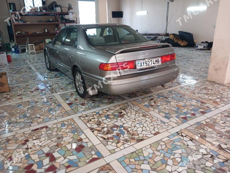 Toyota Camry 2000 - 158 000 TMT - Мары - img 3