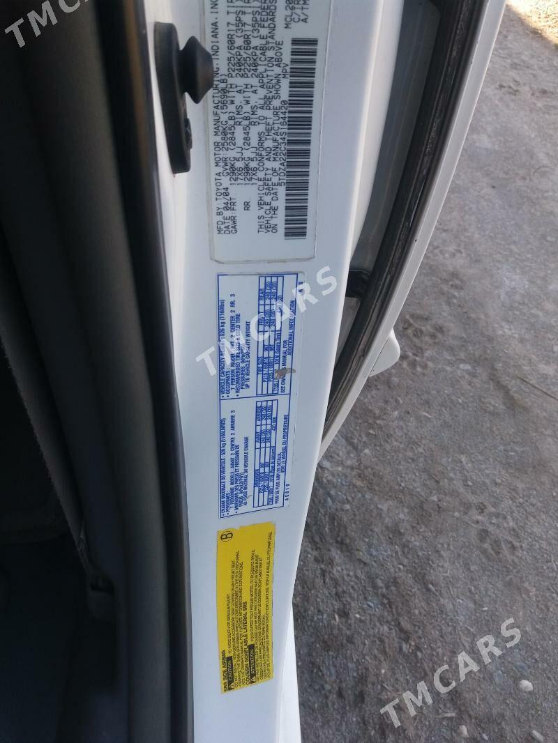 Toyota Sienna 2004 - 180 000 TMT - етр. Туркменбаши - img 3