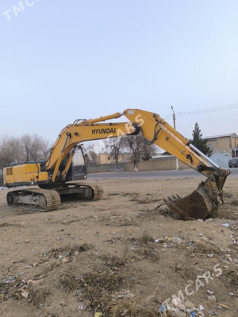 Caterpillar Excavator 2010 - 700 000 TMT - Шатлык - img 1