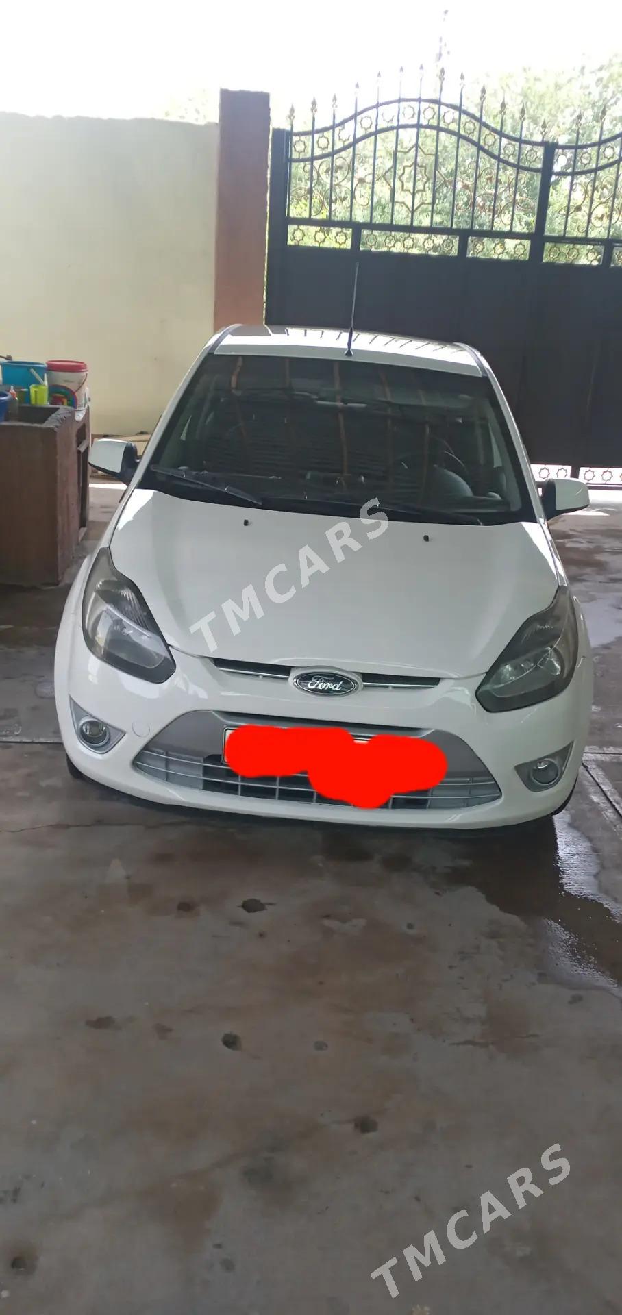 Ford Figo 2011 - 57 777 TMT - Bäherden - img 2