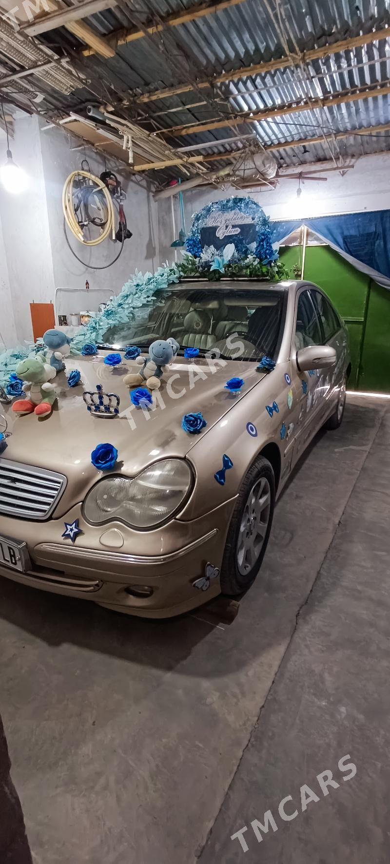 Mercedes-Benz C250 2004 - 120 000 TMT - Туркменабат - img 3