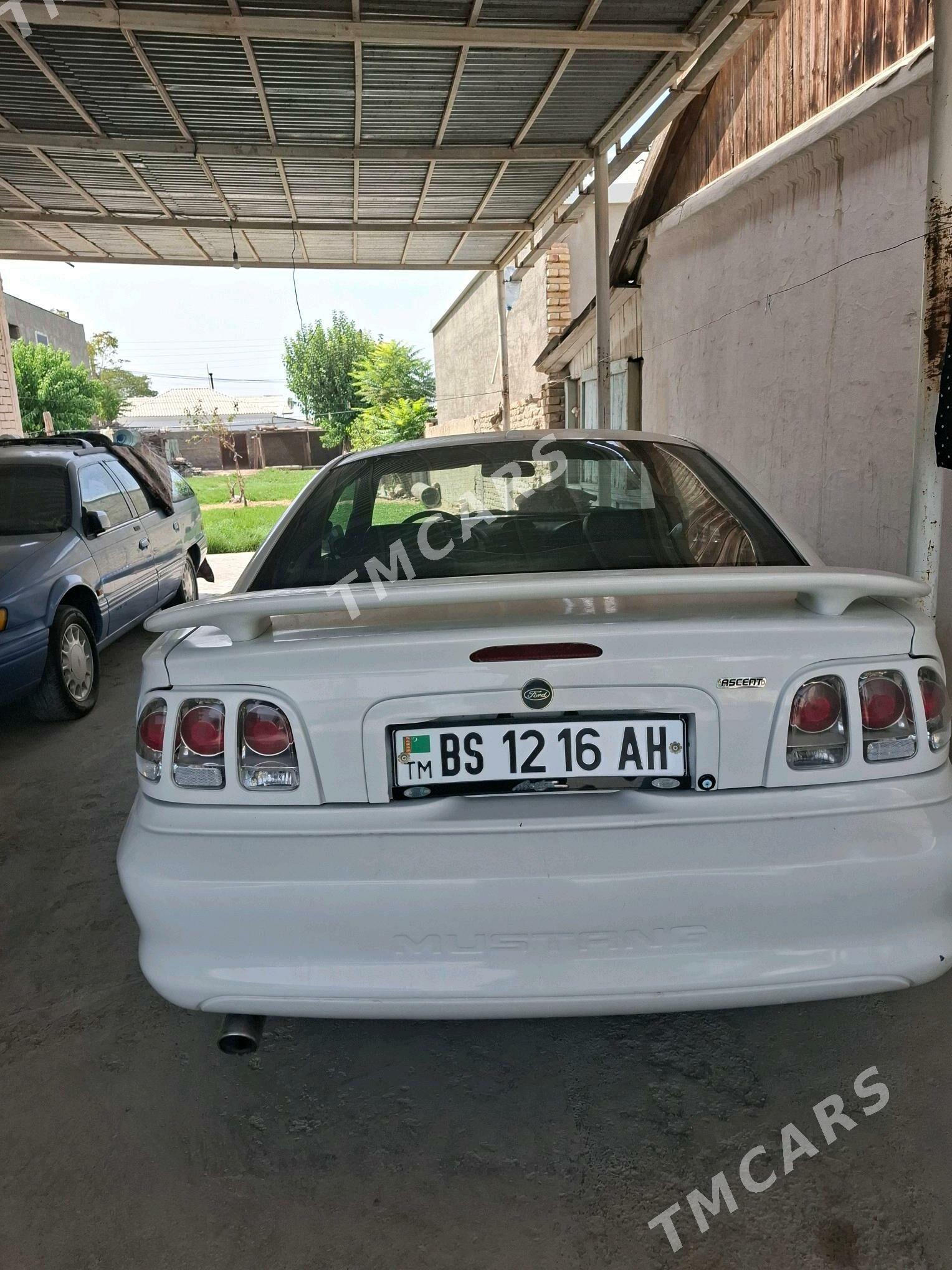 Ford Mustang 1995 - 50 000 TMT - Гёкдепе - img 1